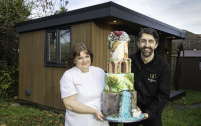 Baker beams up award and lands Star Trek and Doctor Who wedding cake