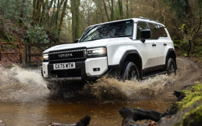 Toyota Land Cruiser drive by Steve Rogers