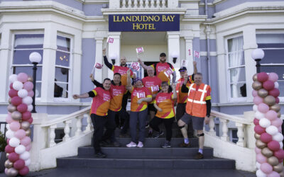Hotel heroes set off on epic 200-mile trek for inspirational mum battling incurable cancer