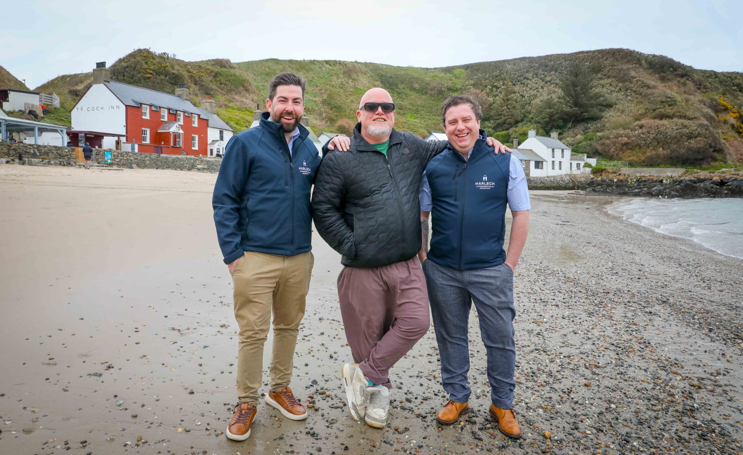 TikTok hotspot Tŷ Coch marks 50-year “tasty” partnership that helped turn beach pub into global A-list magnet