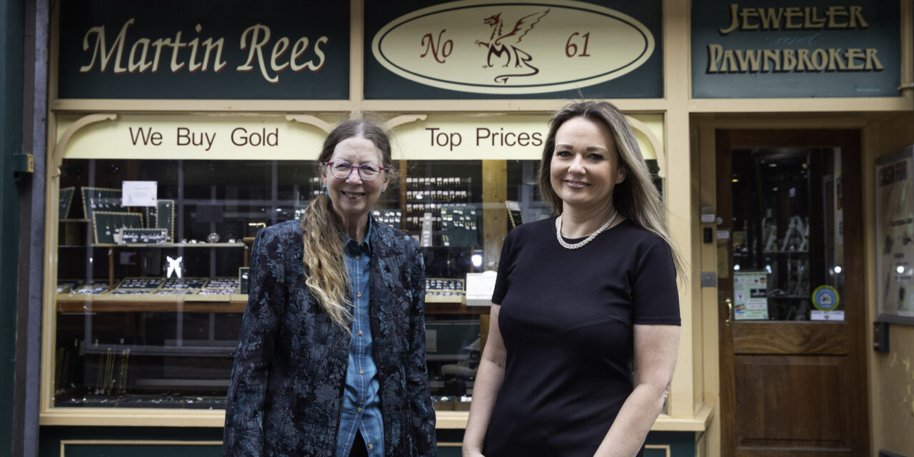 “Customers are our gems”: Wrexham jewellers retire after four decades in city centre