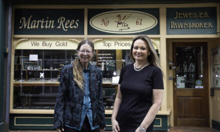 “Customers are our gems”: Wrexham jewellers retire after four decades in city centre
