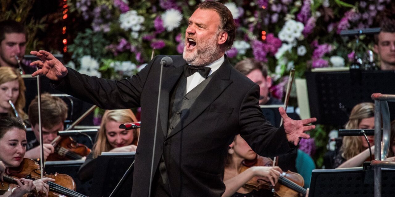 Global opera star Sir Bryn Terfel to make festival debut in major musical coup