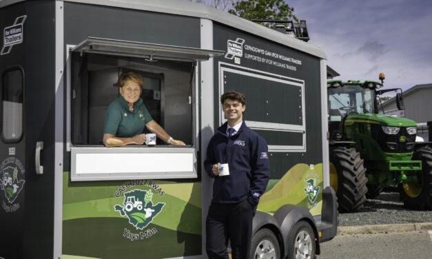 Converted horsebox café serves up £6,500 boost for Anglesey fundraiser