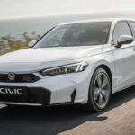 Honda Civic e:HEV drive by Steve Rogers