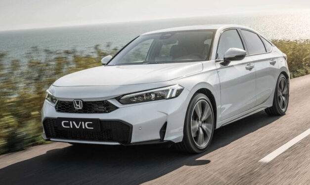 Honda Civic e:HEV drive by Steve Rogers