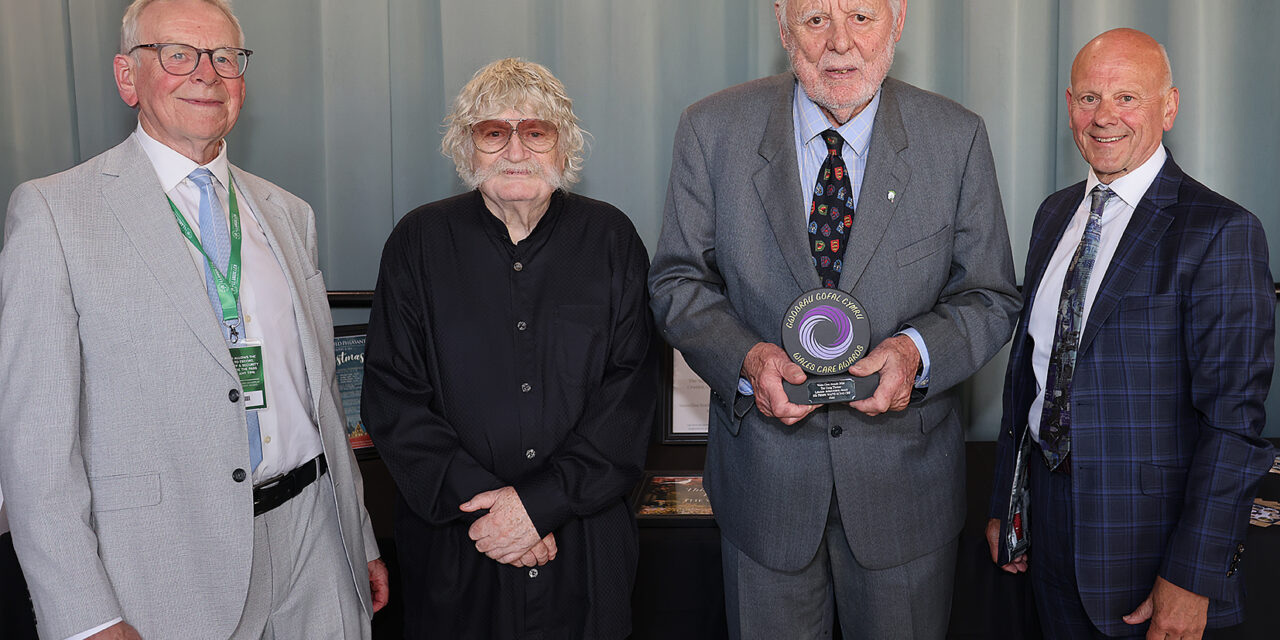 “International treasure” Sir Terry Waite presented with top Wales Care Award
