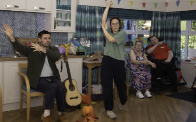 Theatr Clwyd brings autumn magic to care home residents